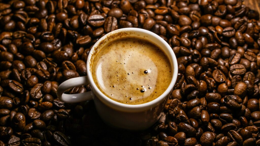 Per avere una pelle sana e luminosa, non devi esagerare con il caffè!